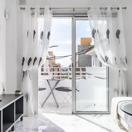 Apartment Nureche Dreams In Tenerife South *